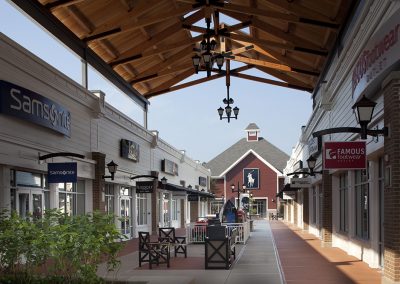 Merrimack Premium Outlets Covered Retail
