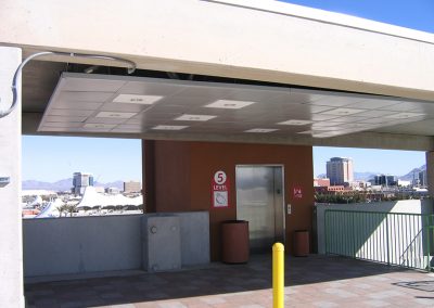 LVPO - Parking Deck B Elevator and View