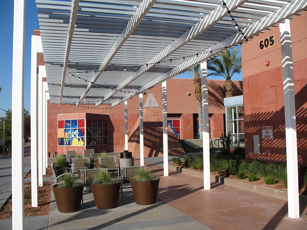 Las Vegas Premium Outlets North Design
